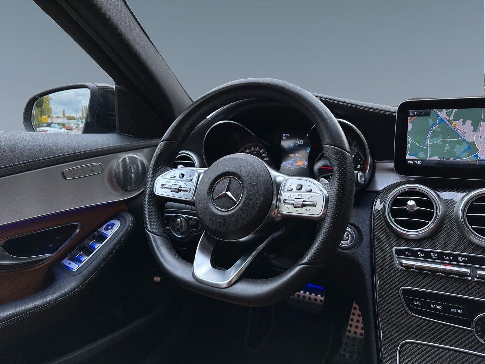 Fahrzeugabbildung Mercedes-Benz C220d 4M.*AMG*Night*Burm*SitzKlima*MultiBeam*RFK