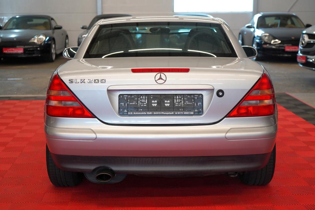 Mercedes-Benz SLK 200