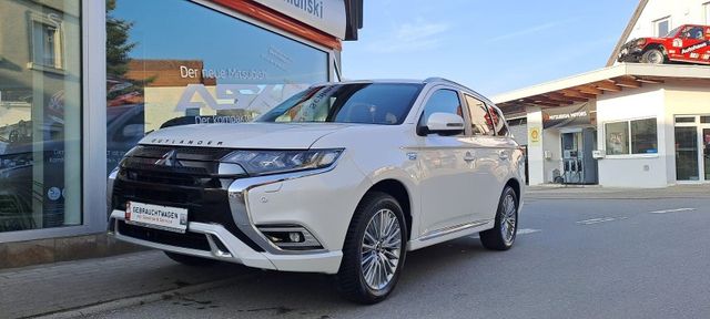 Mitsubishi Outlander Plug-in Hybr. PLUS,NAVI,360°-K.,SH,FA-