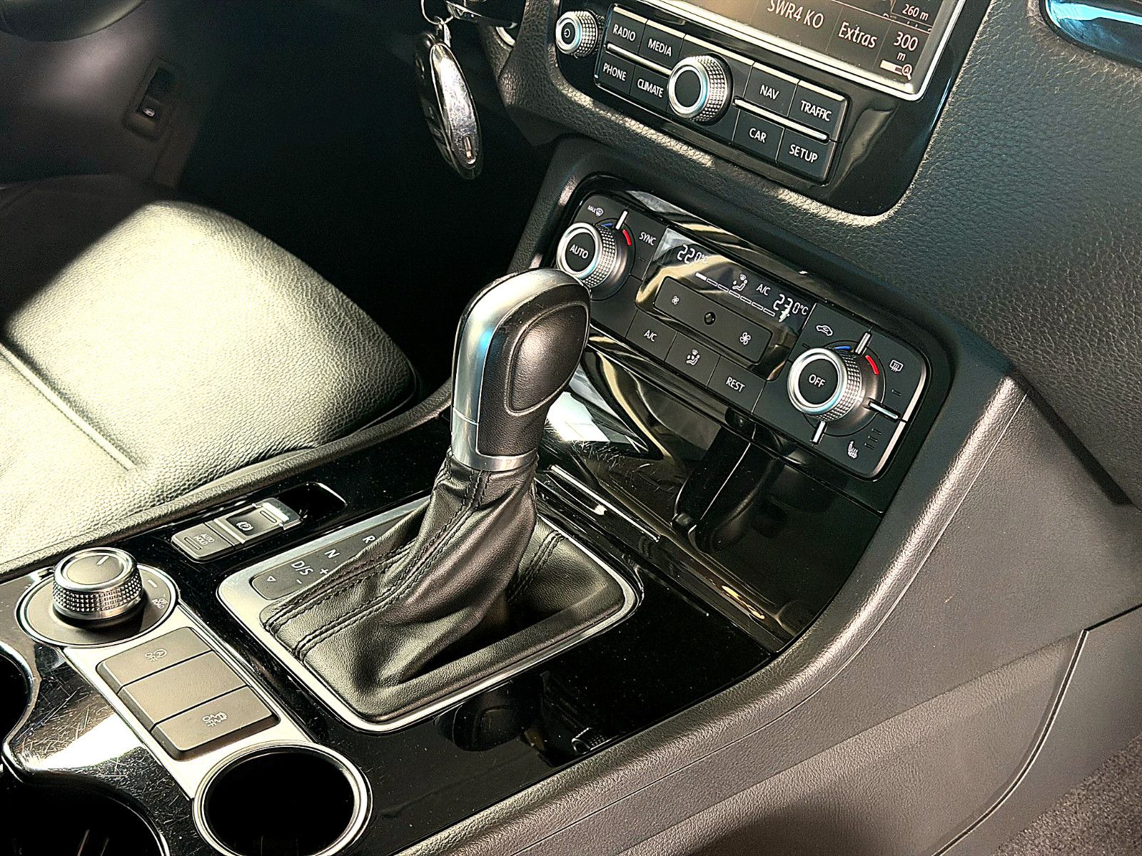 Fahrzeugabbildung Volkswagen Touareg V6 TDI Terrain Tech 4Mot/NAVI/LED/LEDER