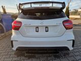 Mercedes-Benz A 45 AMG Mercedes-AMG A 45 4MATIC - Mercedes-Benz A 45 AMG