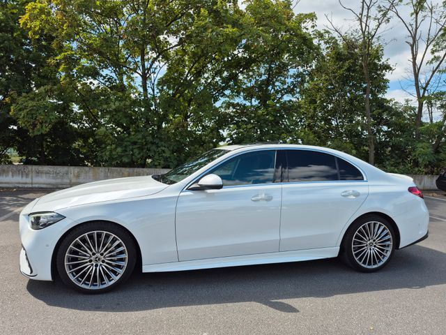 MERCEDES-BENZ C 300 4MATIC Garantie Junge Sterne AMG Voll 