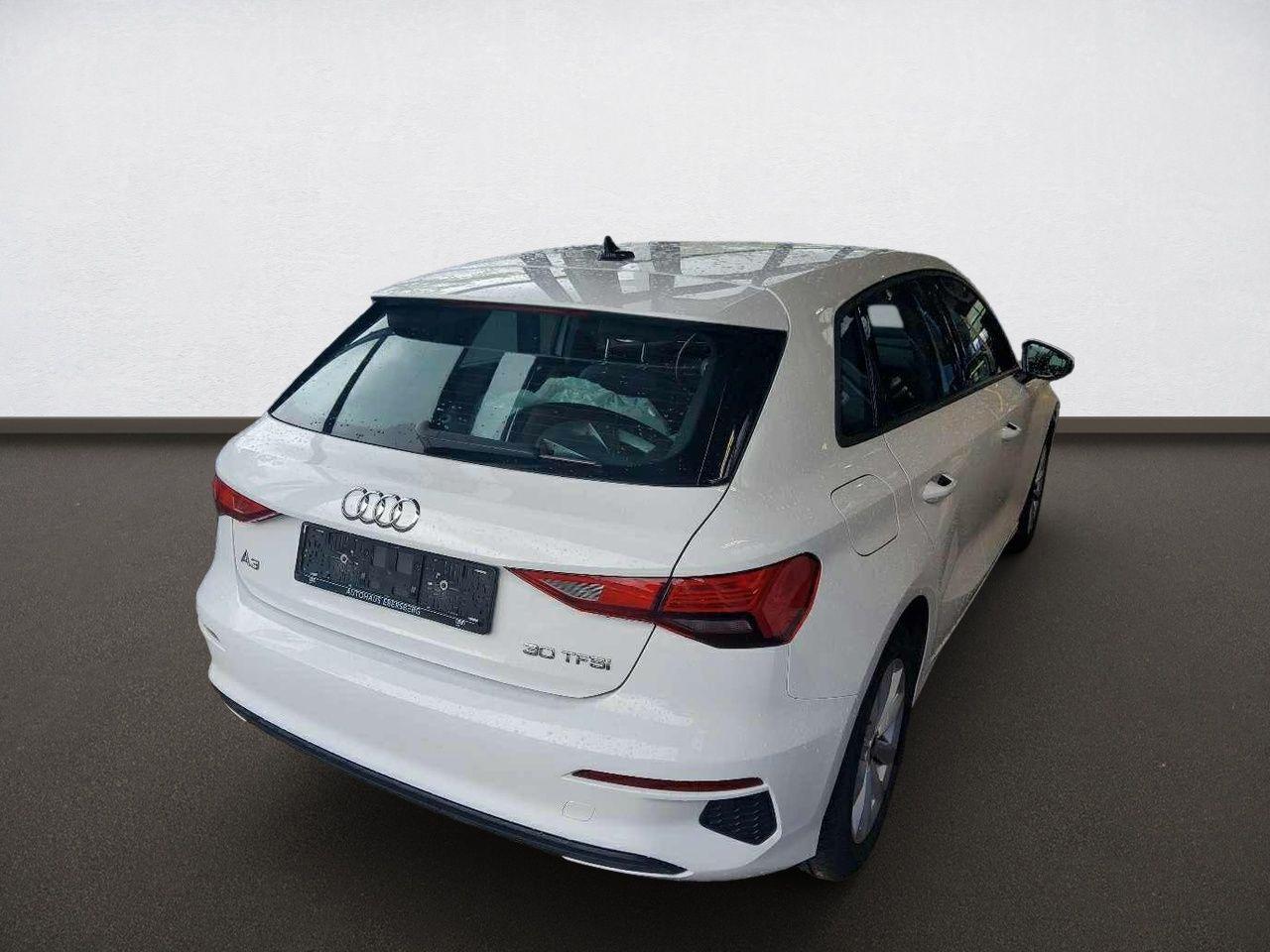 Audi A3 Sportback 30 TFSI Business Spiegel+ el.Heck v