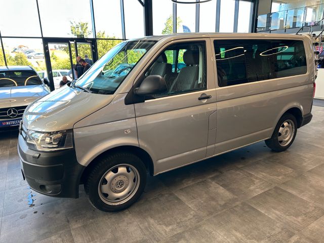 Volkswagen T5 *CAMPER*KÜCHE*BETT(aufklappbar)*ESSTISCH*AHK*