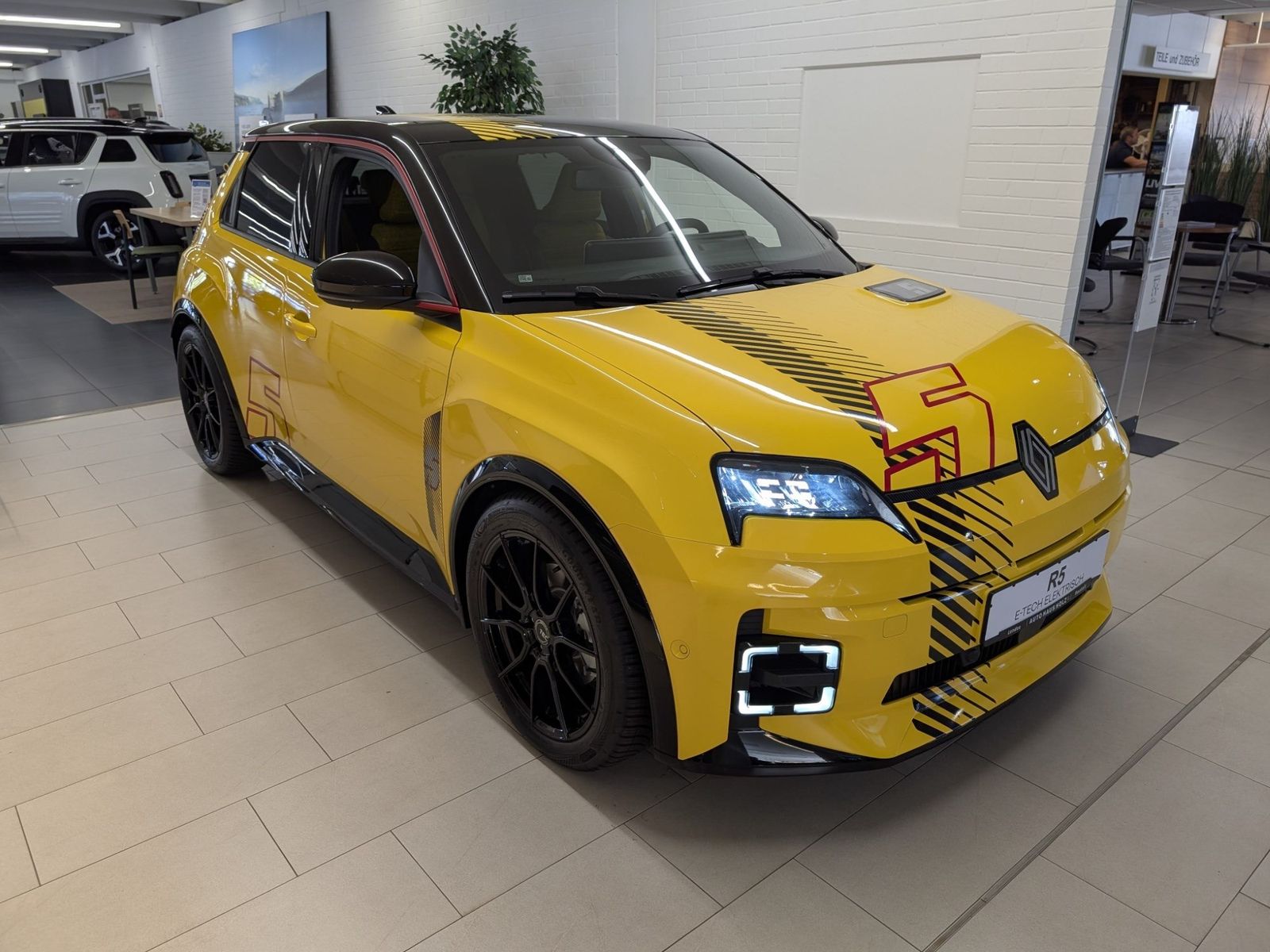 RENAULT R 5  E-Tech Iconic Five 150 Comfort Range 18-Zoll – Bild 5