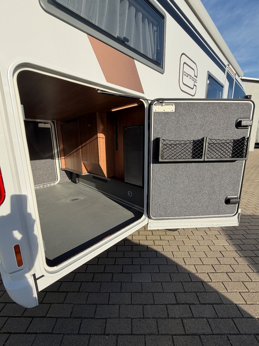 Fahrzeugabbildung Carthago C2-tourer I 143 KB-LE comfort Mercedes MJ26