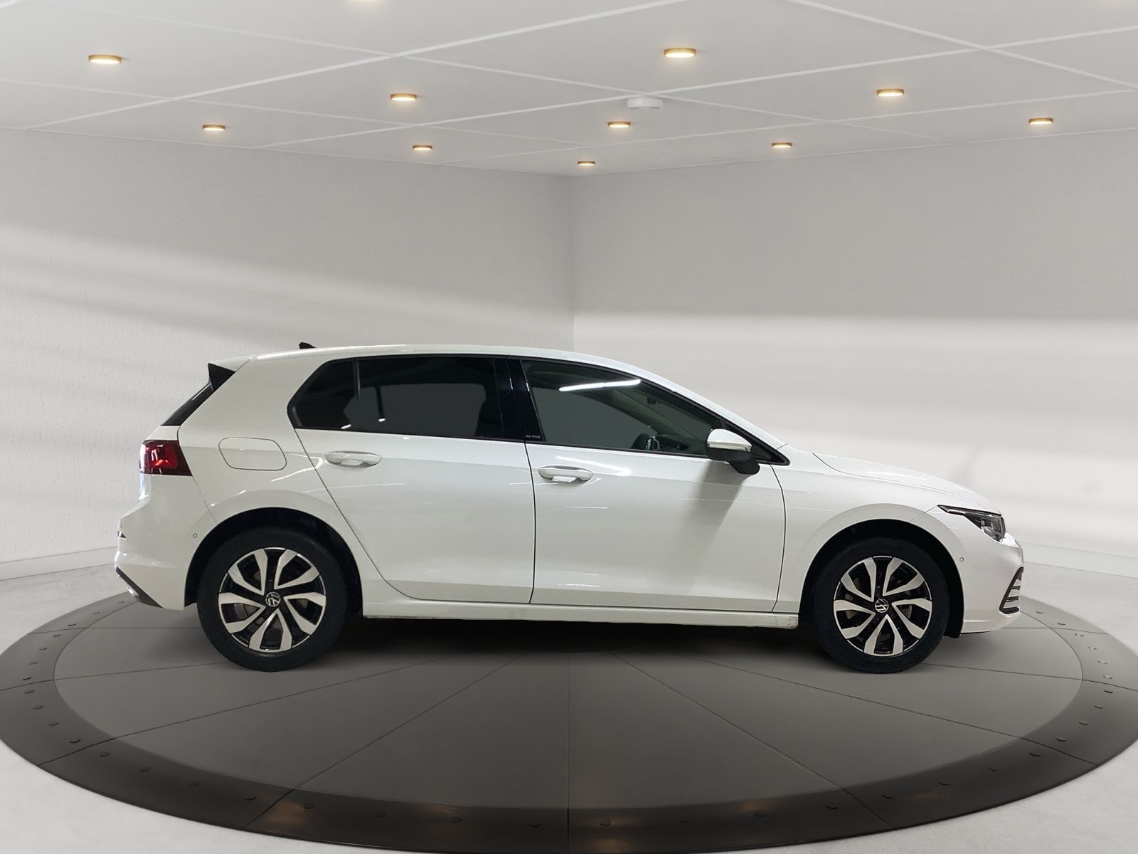 Golf Active 1,5 l TSI 96 kW Matrix, Standheizun