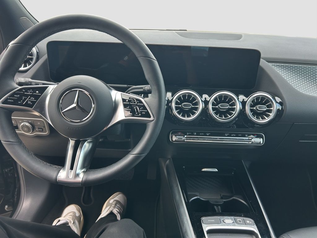 Fahrzeugabbildung Mercedes-Benz EQA 250+ K-GO*TOTW*DISTR*KAMERA*DAB*LENKRADHZG*