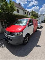Volkswagen T5 Transporter mit Schlafausstattung - VW T5 Transporter Gebrauchtwagen in München