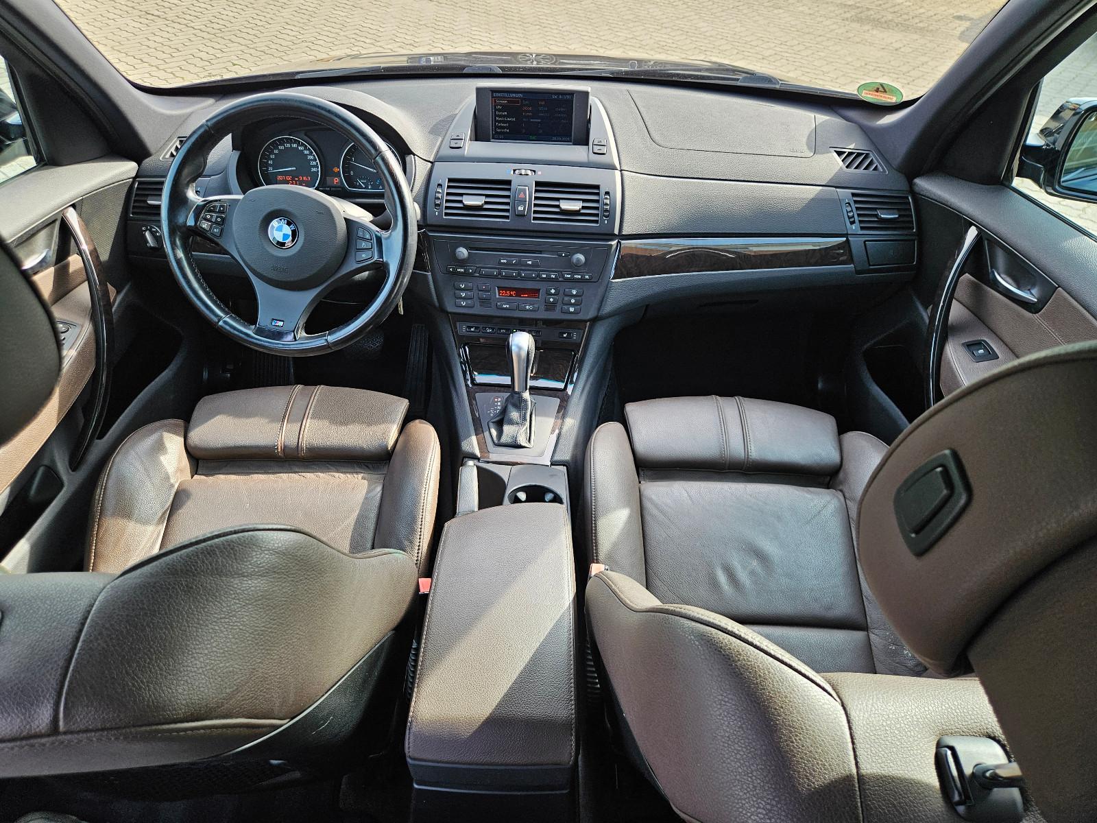 BMW X3 - 2.0 -177 CV - PACK M - 4X4 - TOIT OUVRANT