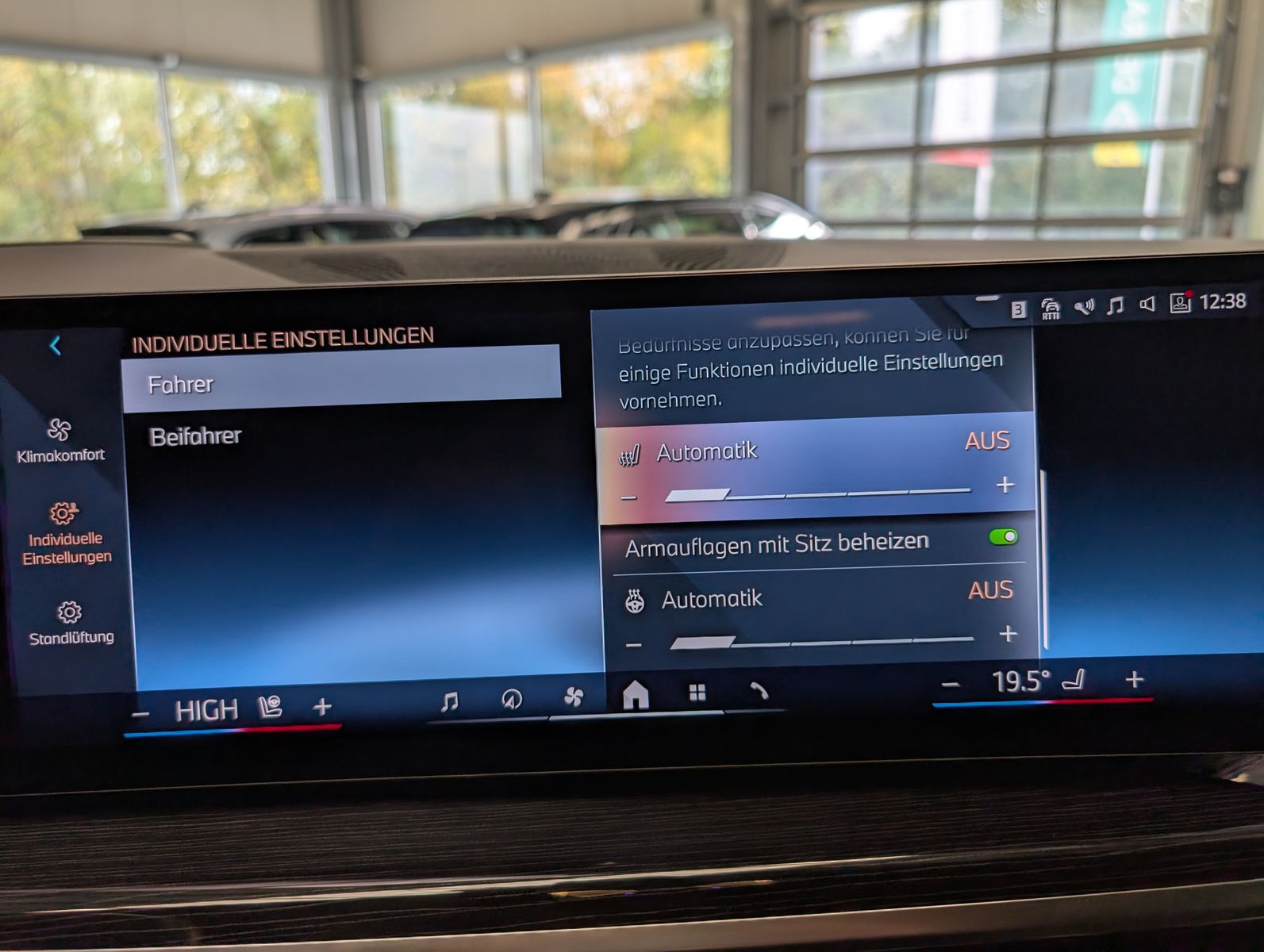 Fahrzeugabbildung BMW X5 30d xDrive M-Sport Innovati AHK H&K UPE:105T€