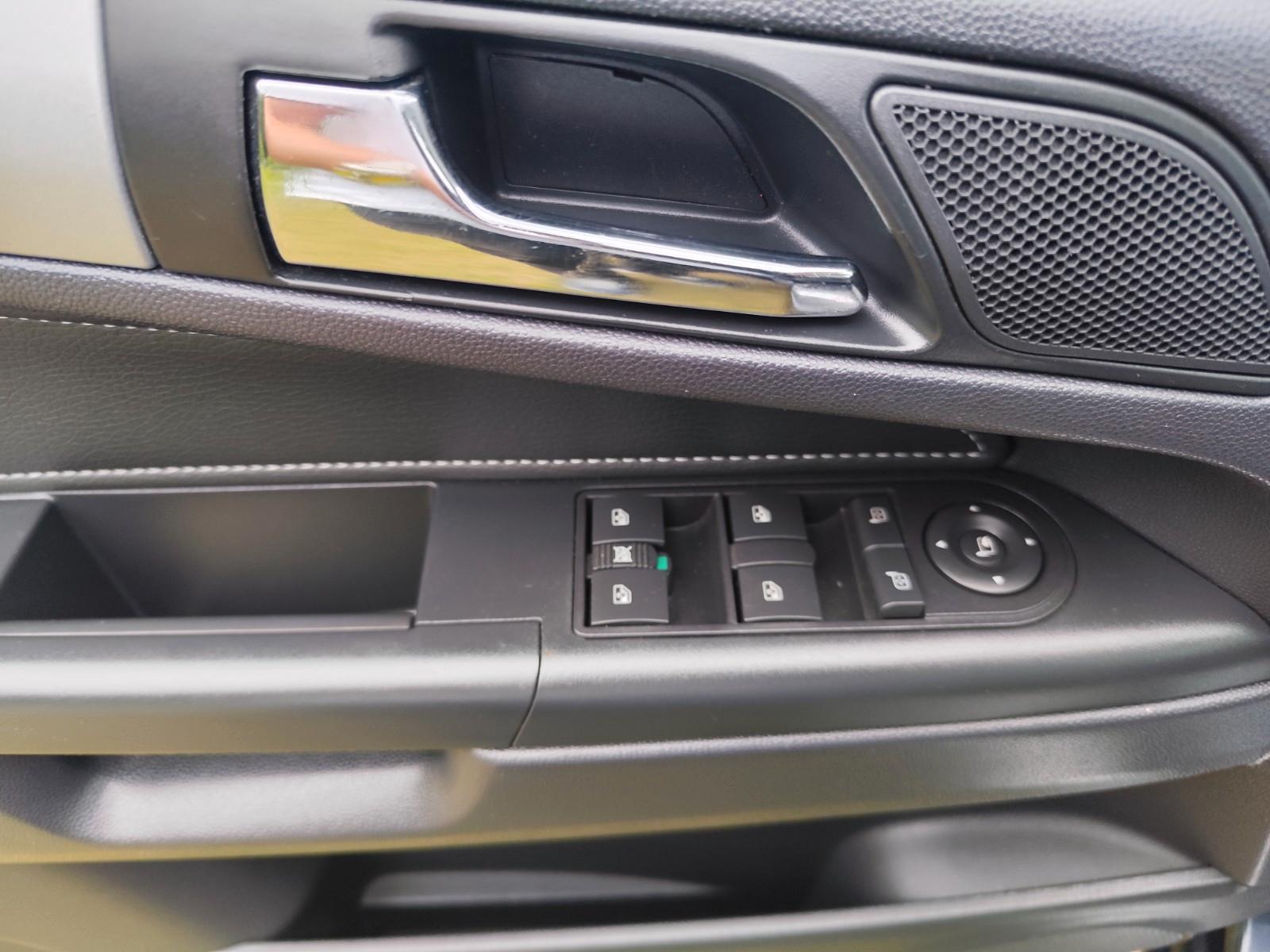 Opel Zafira B Innovation-Ahk-Ölkühler -TÜVNeu-Xenon