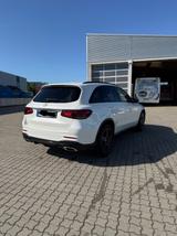 Mercedes-Benz GLC 300 d 4MATIC / Garantie/AMG/360 CAM/ TÜV - Mercedes-Benz GLC 300: Von Privat