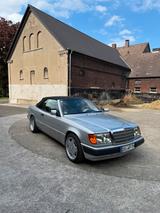 Mercedes-Benz Mercedes W124 300 CE 24V Cabrio - Mercedes-Benz 300 aus 1992: 300ce
