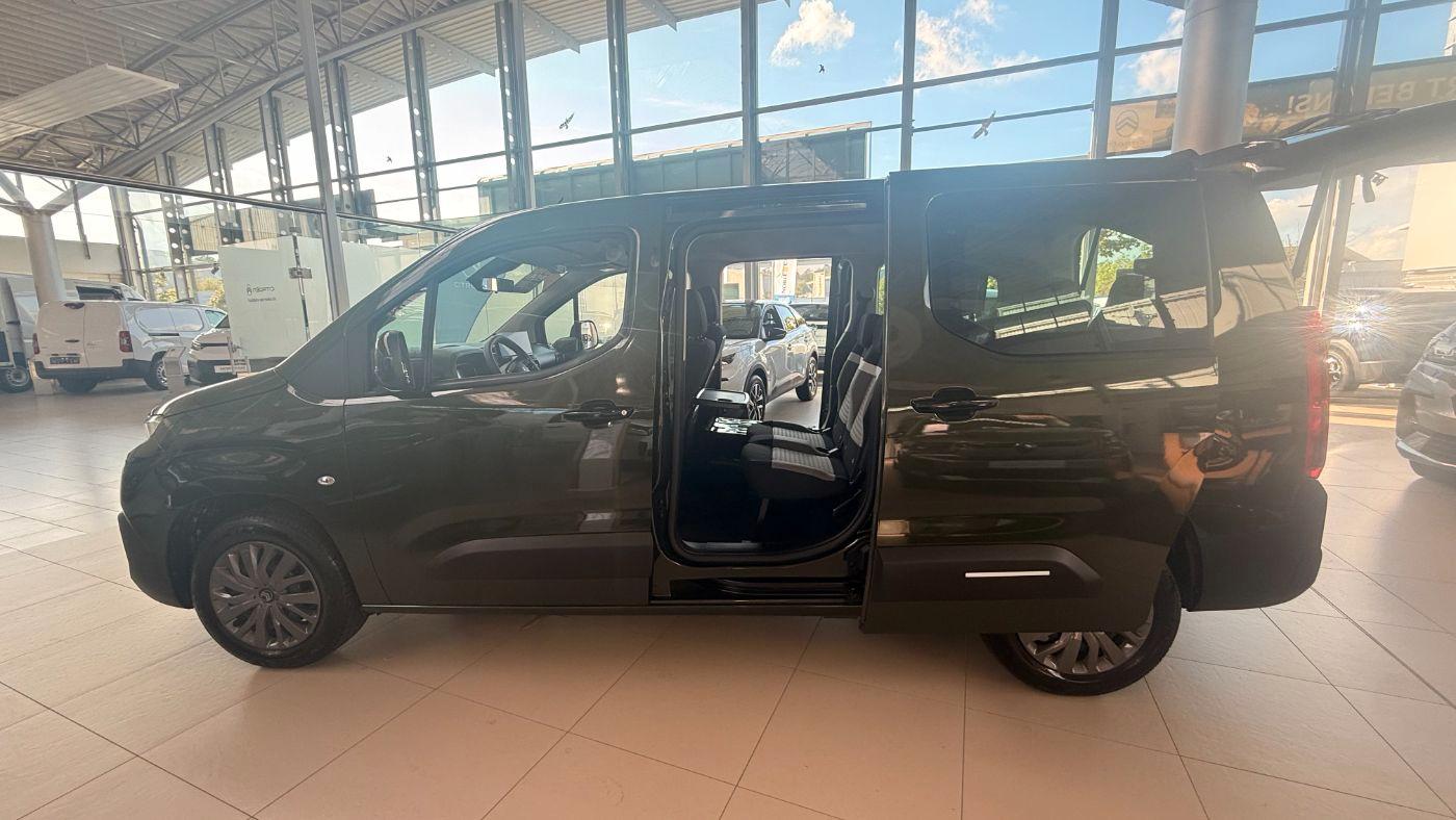 Citroën Berlingo XL 130 Plus Aktionspreis! 7 Sitze!