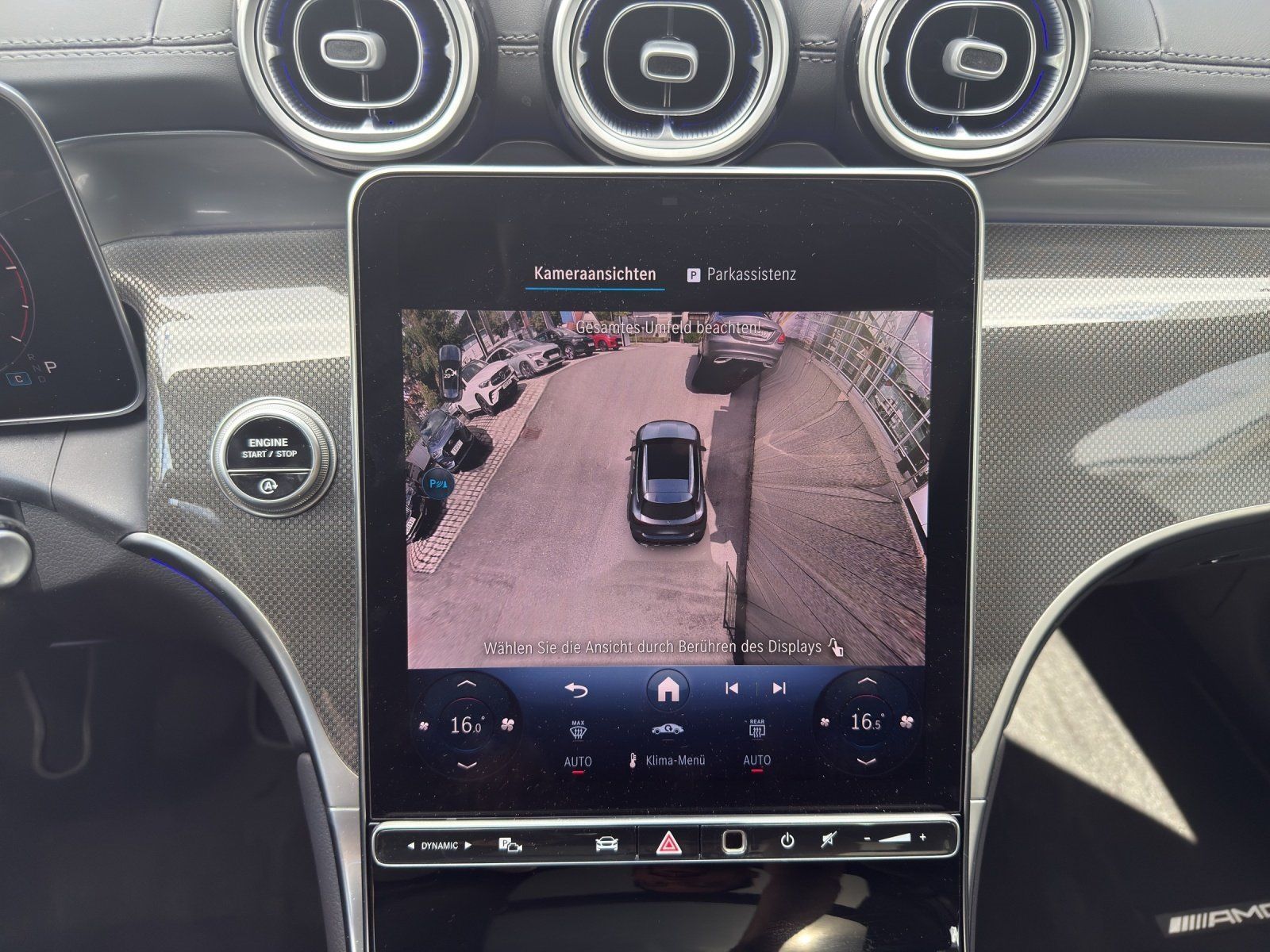 Fahrzeugabbildung Mercedes-Benz GLC450d AMG Prem+ DISTRO Pano AHK Memo HUD KeyGo