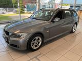 BMW 318i e91*Facelift*2.Hand*SHZ*PDC*Tempomat*HU2027 - BMW: Kombi, F31