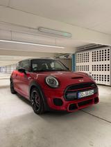 MINI John Cooper Works - rote MINI John Cooper Works
