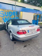 Mercedes-Benz Mercedes CLK 200 Cabrio W208 in guten Zust... - Mercedes-Benz CLK 200 in Wuppertal