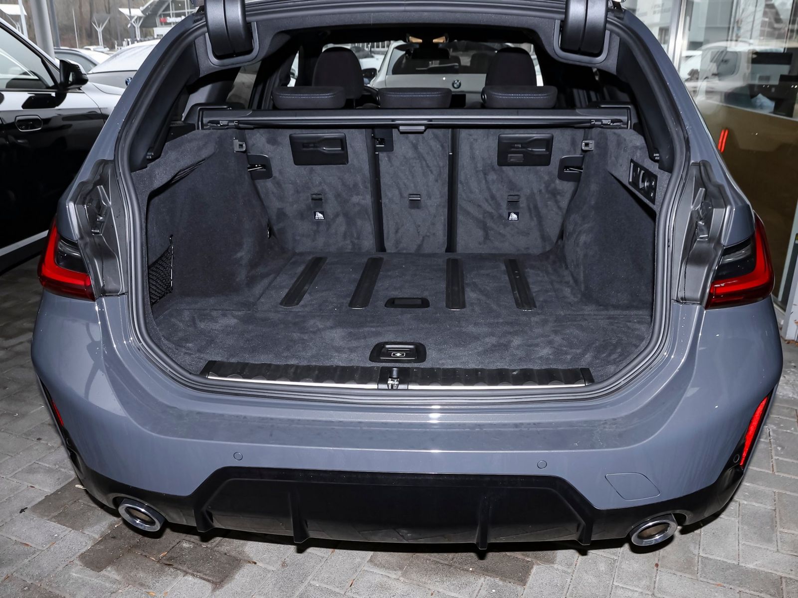 BMW 330 - Bild 7