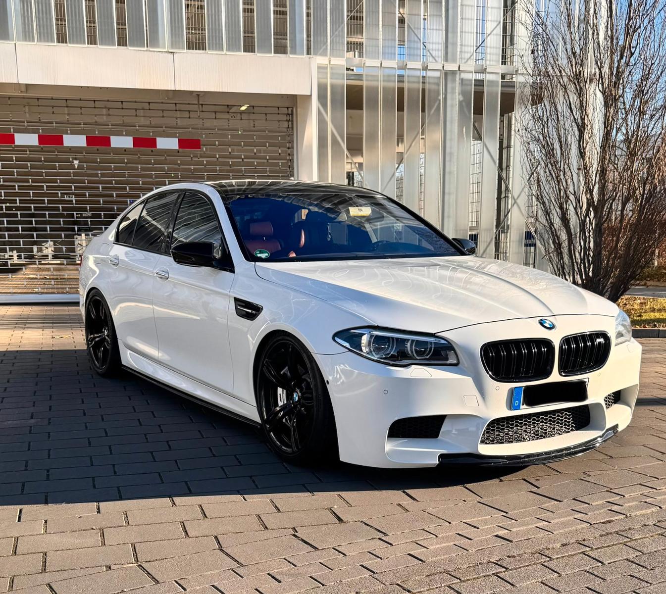 BMW M5*Competition*Bang&Olufsen*KW Variante 3*Akra