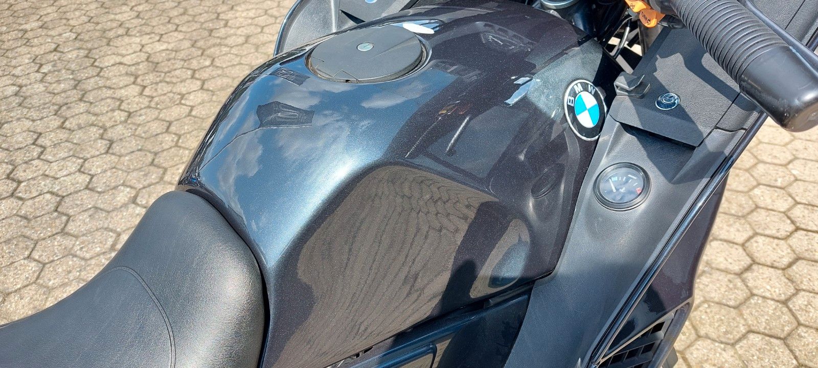 Fahrzeugabbildung BMW K 1100 LT  Zustand Gut  Läuft Super Teileträger