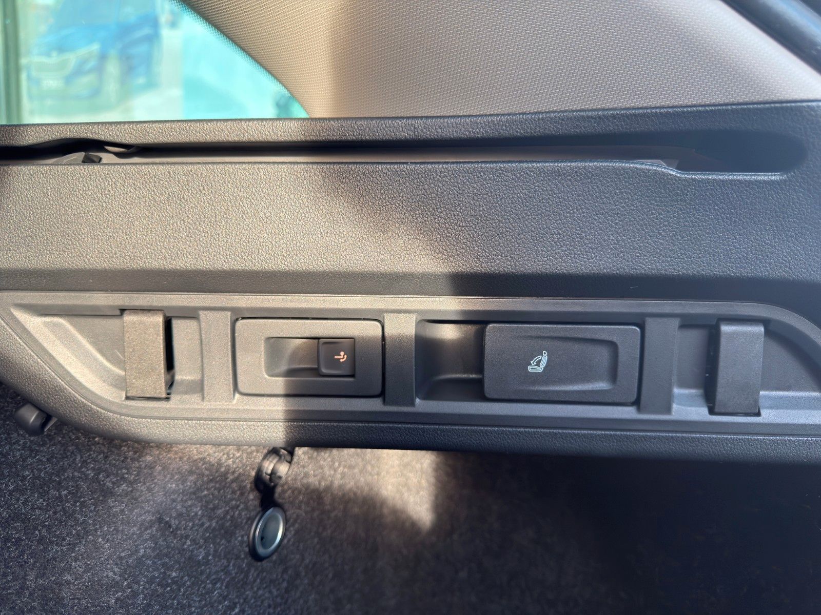 Fahrzeugabbildung SKODA Octavia Combi Balance 1,5 TSI mHEV 110 kW 7-Gang