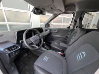 FORD Tourneo Courier 1.0 EcoB. Aut. Active AHK 5J GAR bei Autohaus Landmann & Maier OHG