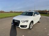 Audi Q3 2.0 TFSI quattro -,AHK,Panorama, - Audi Q3 in Duisburg