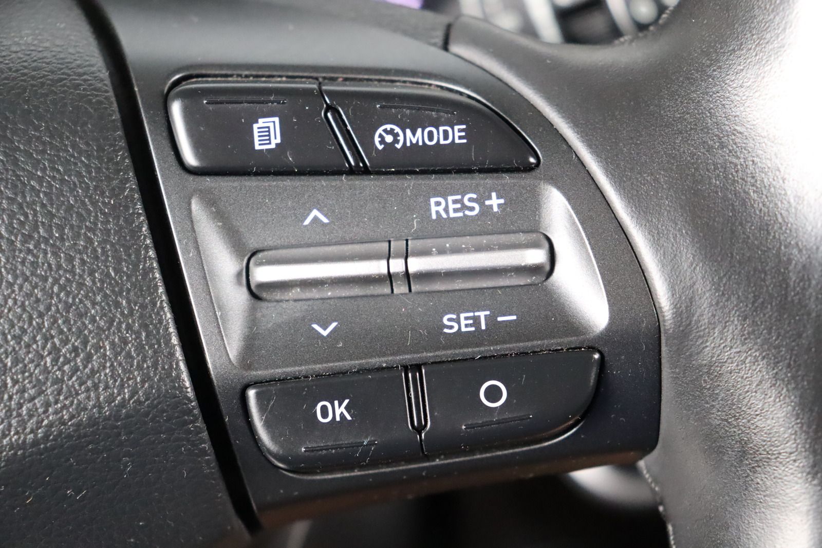 Fahrzeugabbildung Hyundai Kona Sport 4WD * HUD + RFK * LED