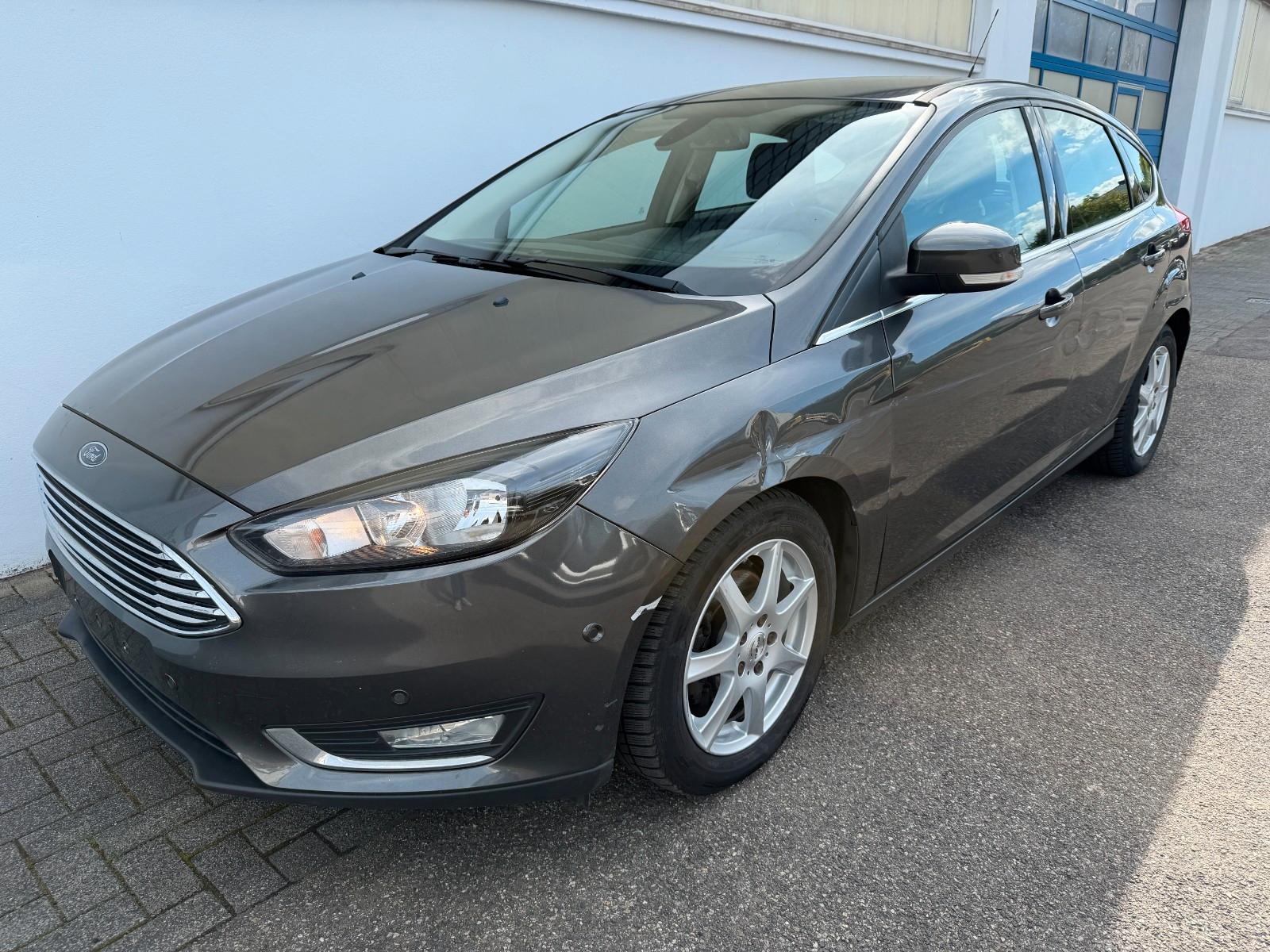 Ford Focus Lim.  1,0 Titanium