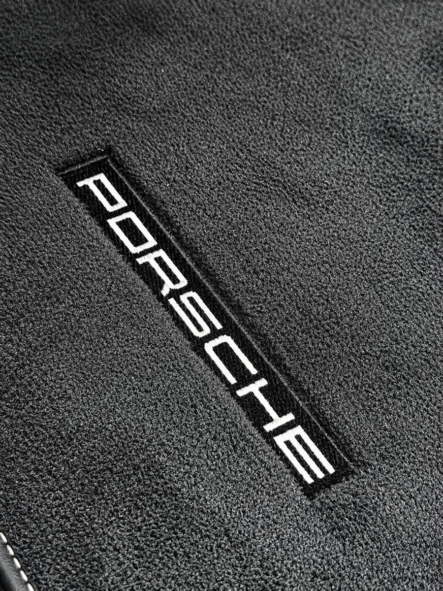 Porsche 992 GTS 4 CABRIO LIFT/BURMESTER/360/CHRONO/SPORT