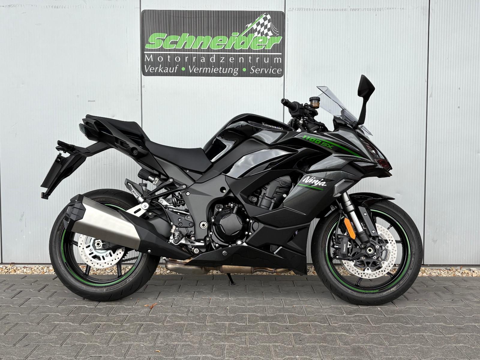 Kawasaki Ninja 1100 SX Kofferset gratis