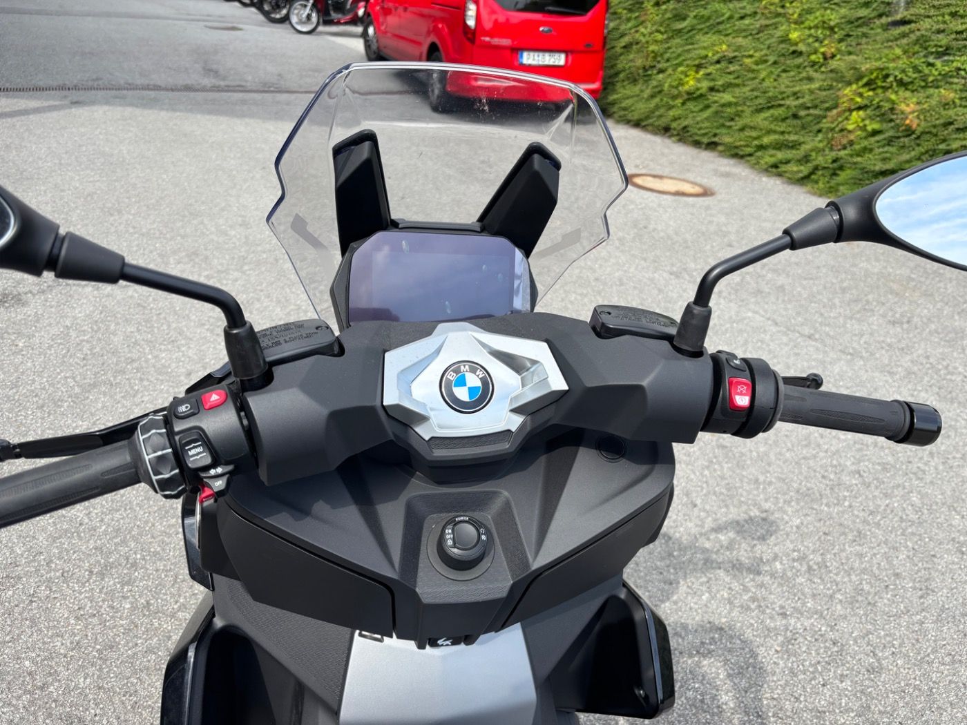 Fahrzeugabbildung BMW C 400 X Sport
