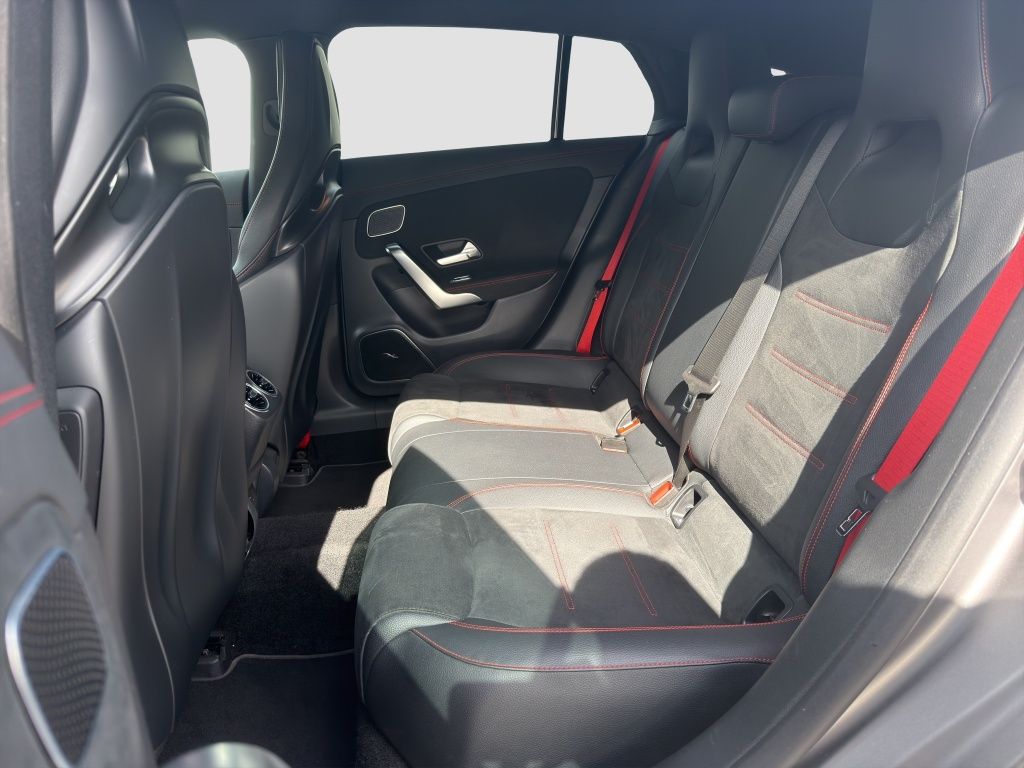 Fahrzeugabbildung Mercedes-Benz AMG CLA 45 S 4MATIC+ Shooting Brake Navi*Pano*SD