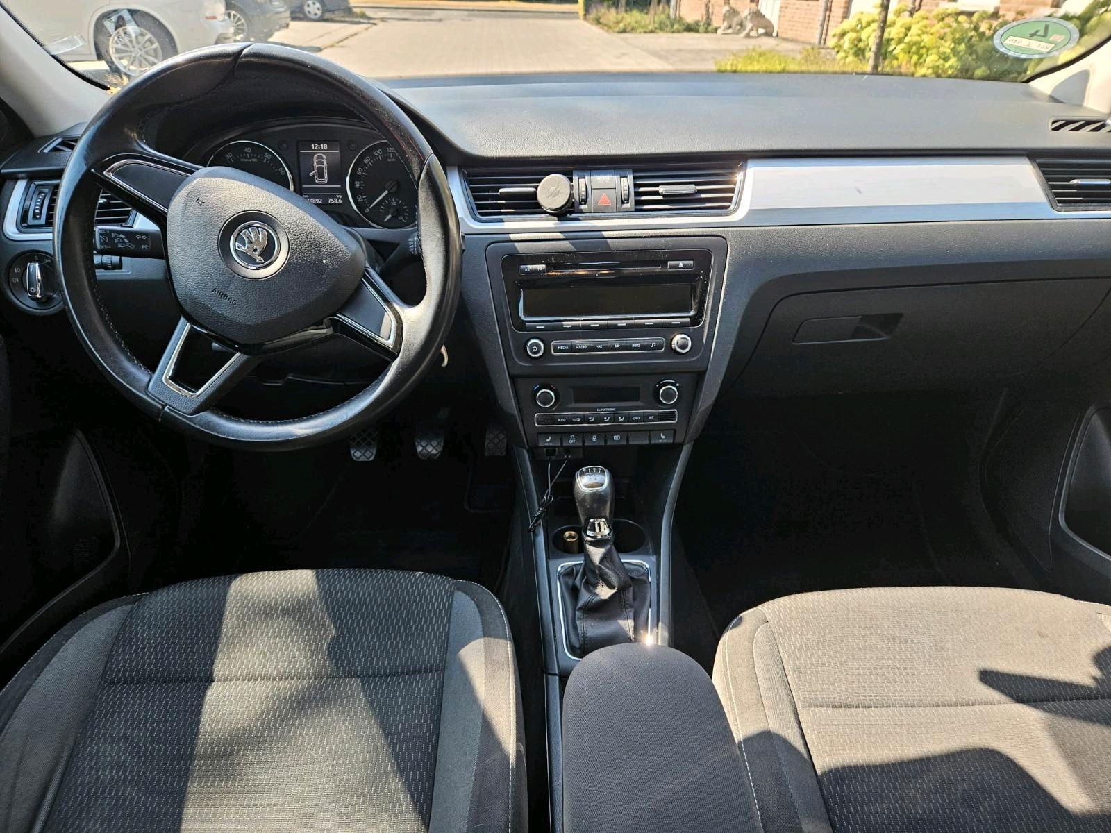 Skoda Rapid 2013 — photo 5