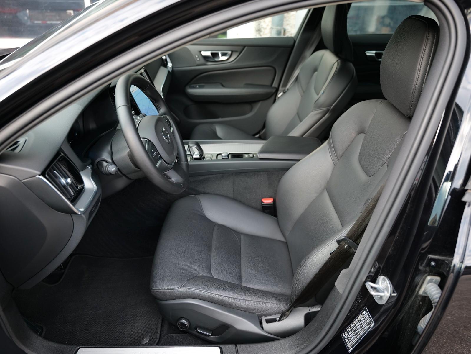 Volvo V60 B4 Core LEDER+NAVI+4xSHZ+KEYLESS+PDC+CAM, миниатюра 11