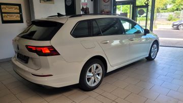 Volkswagen Golf - 6