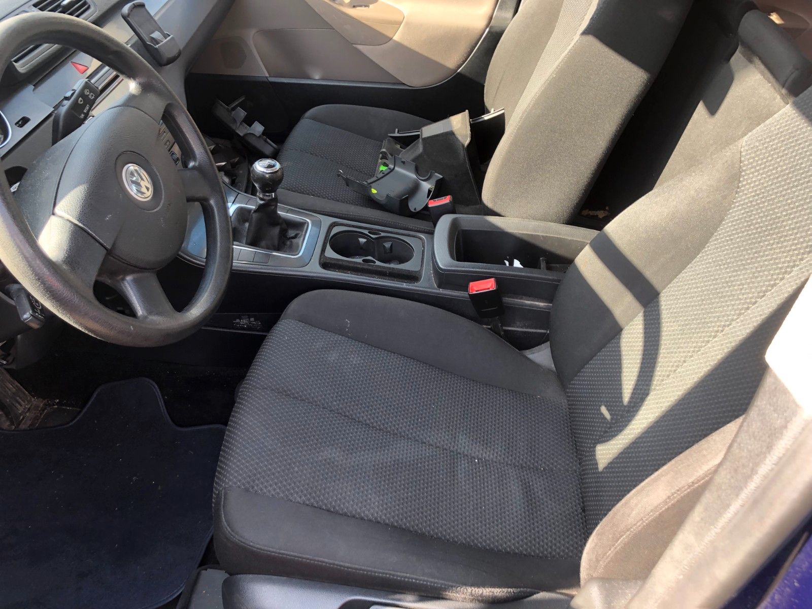 Fahrzeugabbildung Volkswagen Passat Variant Trendline Wasserschaden