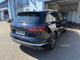 Volkswagen Touareg 3.0 V6 TFSI 250kW 4MOT Tiptr. Atmosp... - gebrauchte Volkswagen Touareg aus dem Jahr 2021