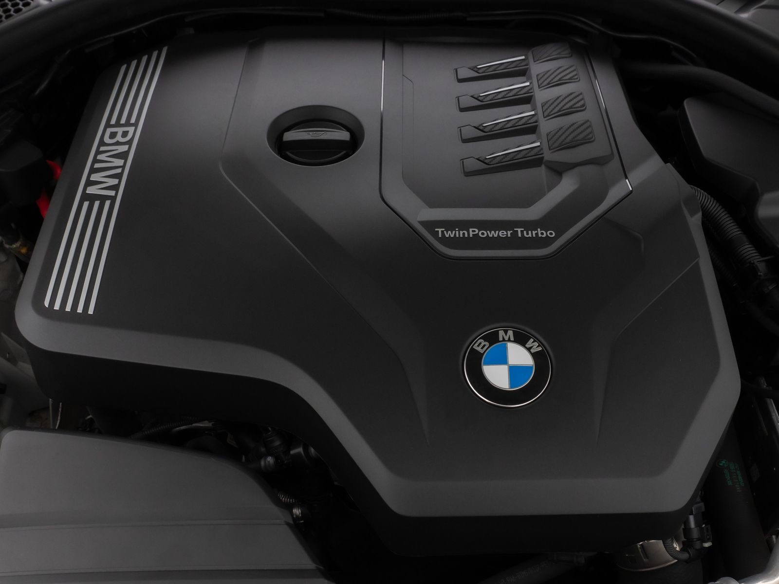Fahrzeugabbildung BMW 320i M Sport Pro 360°HUD DAB H/K Standhzg LED