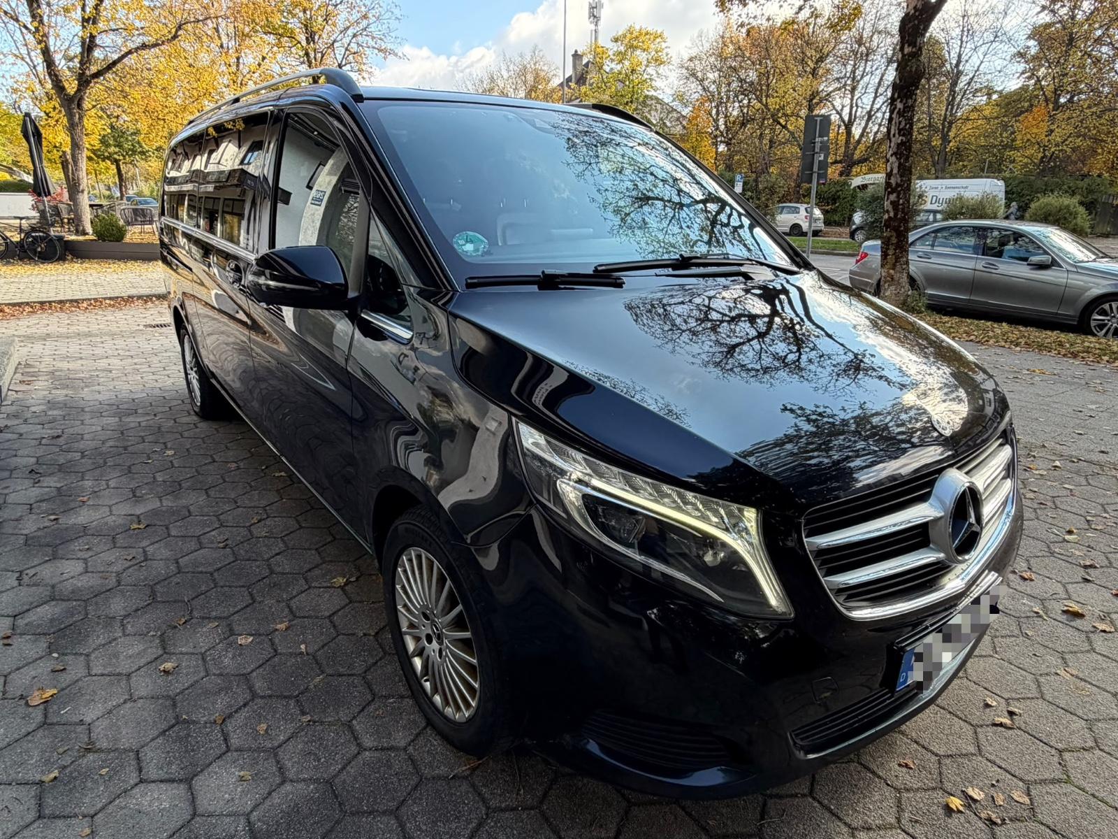 Mercedes-Benz V 250