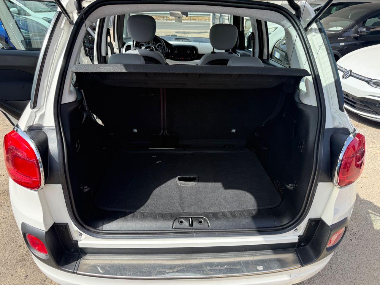 Fiat 500L 2015 — photo 11