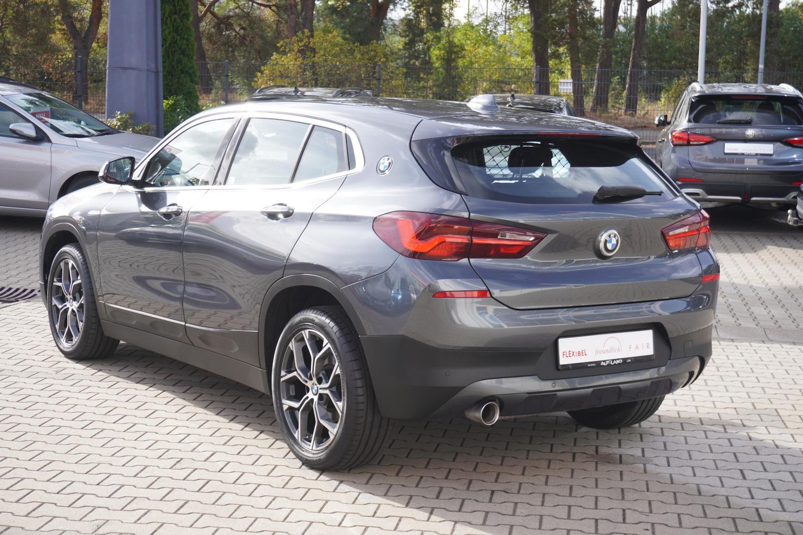 BMW X2 sDrive 18 i Advantage Plus LED Navi DAB PDC