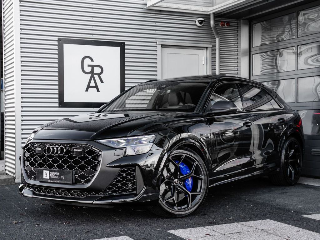 Image of Audi RSQ8