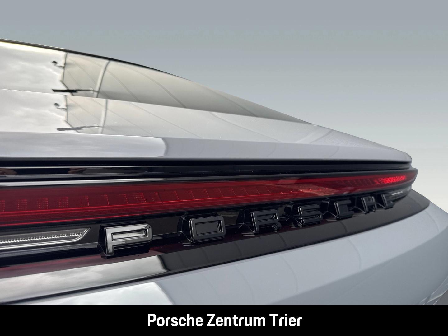 Porsche Panamera 4S E-Hybrid HA-Lenkung InnoDrive HeadUp