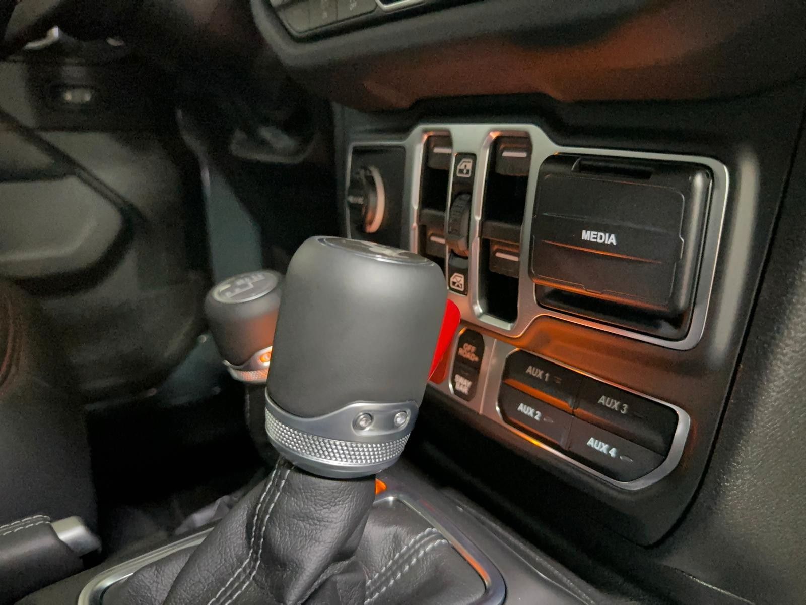 Fahrzeugabbildung Jeep MOAB 392-6.4L HEMI V8-WINDE-SKY ONE-35"