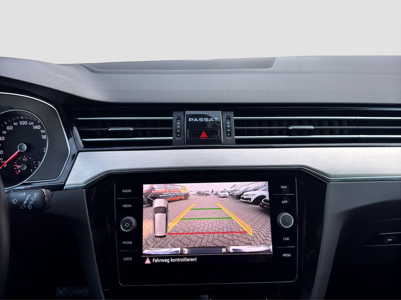 Volkswagen Passat 2.0 TSI*KAMERA*LEDER*STHZ*AHK*ACC, миниатюра 26