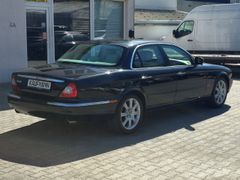 Fahrzeugabbildung XJ 6 3.0
