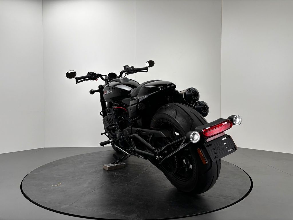Fahrzeugabbildung Harley-Davidson RH1250S SPORTSTER *NEUWERTIG *KAUM KILOMETER